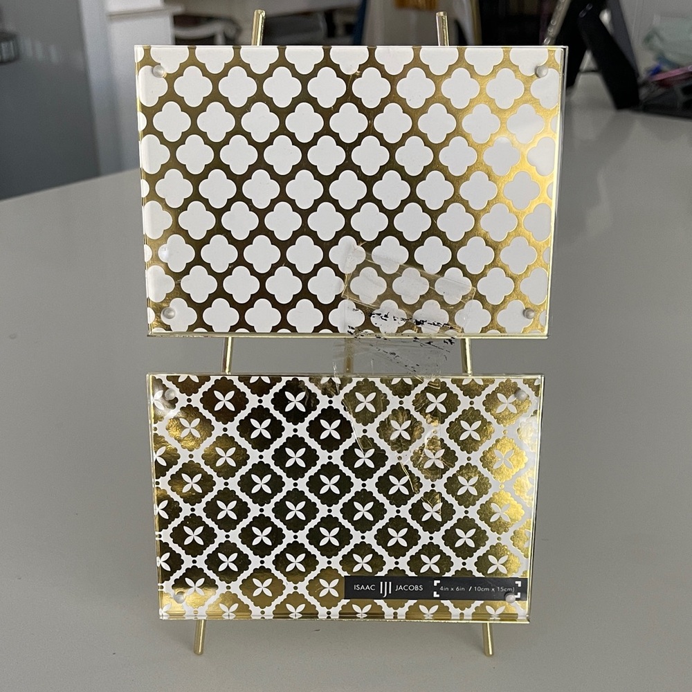 Isaac Jacobs Gold and White Picture Frames 4” x 6”